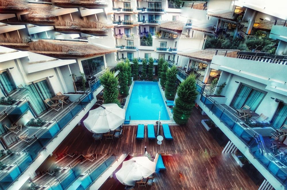 The D Hotel Cesme Resort Екстериор снимка