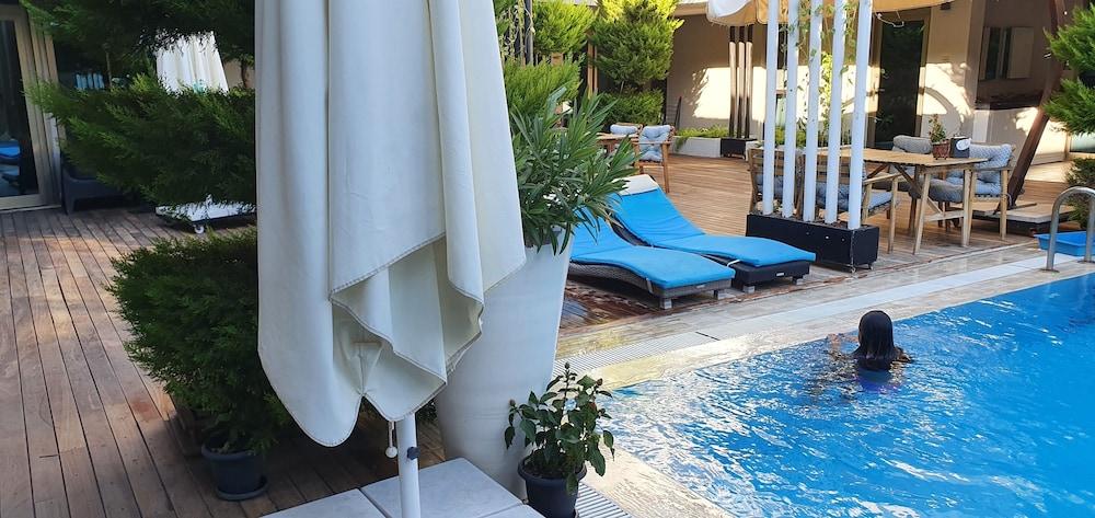 The D Hotel Cesme Resort Екстериор снимка