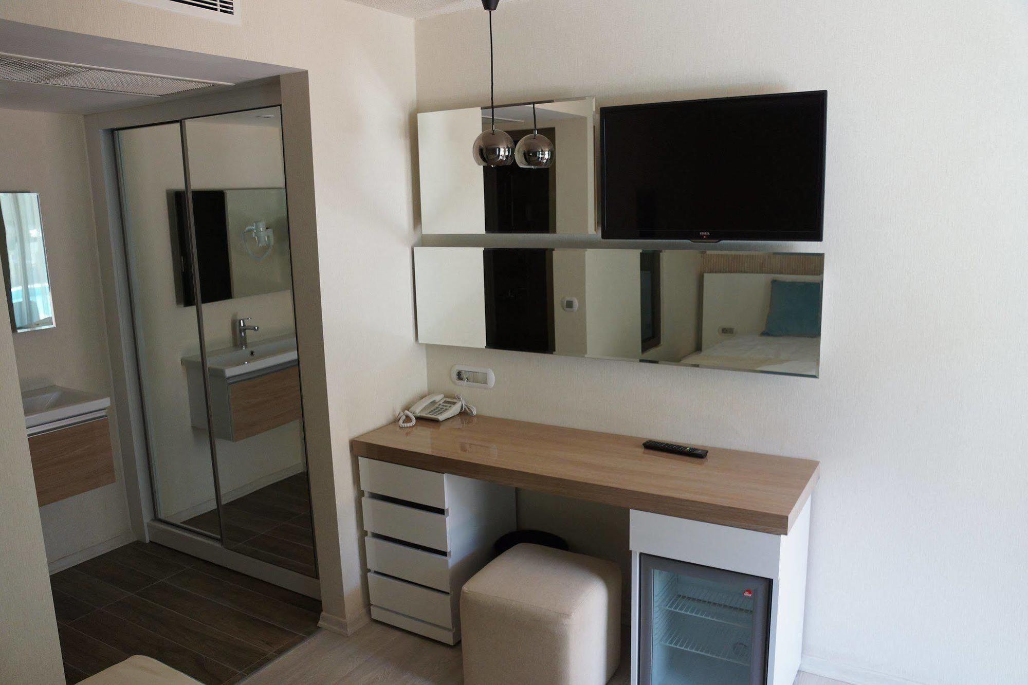 The D Hotel Cesme Resort Екстериор снимка